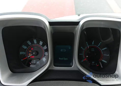 2010 Chevrolet Camaro 1Ls z USA, uszkodzony, nr VIN 2G1FE1EV0A9209857